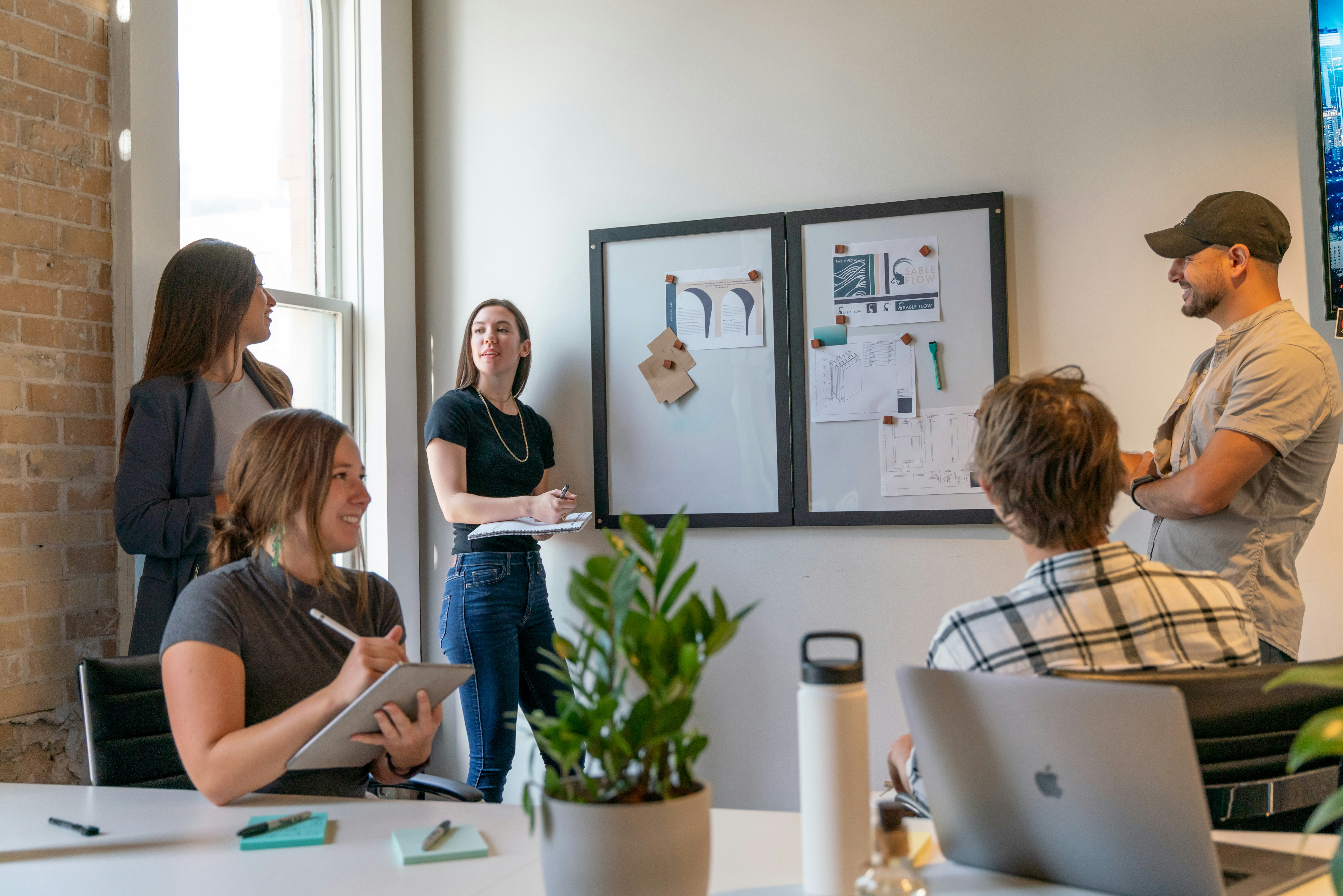 Find Your People: Real Talk on Building Community as a Female Entrepreneur